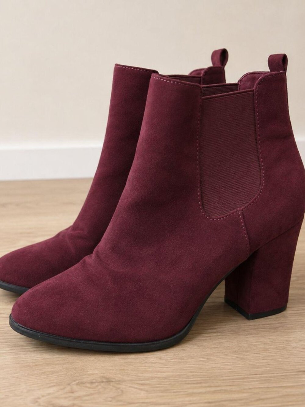 New York & Company Women's Burgundy Fall Boots